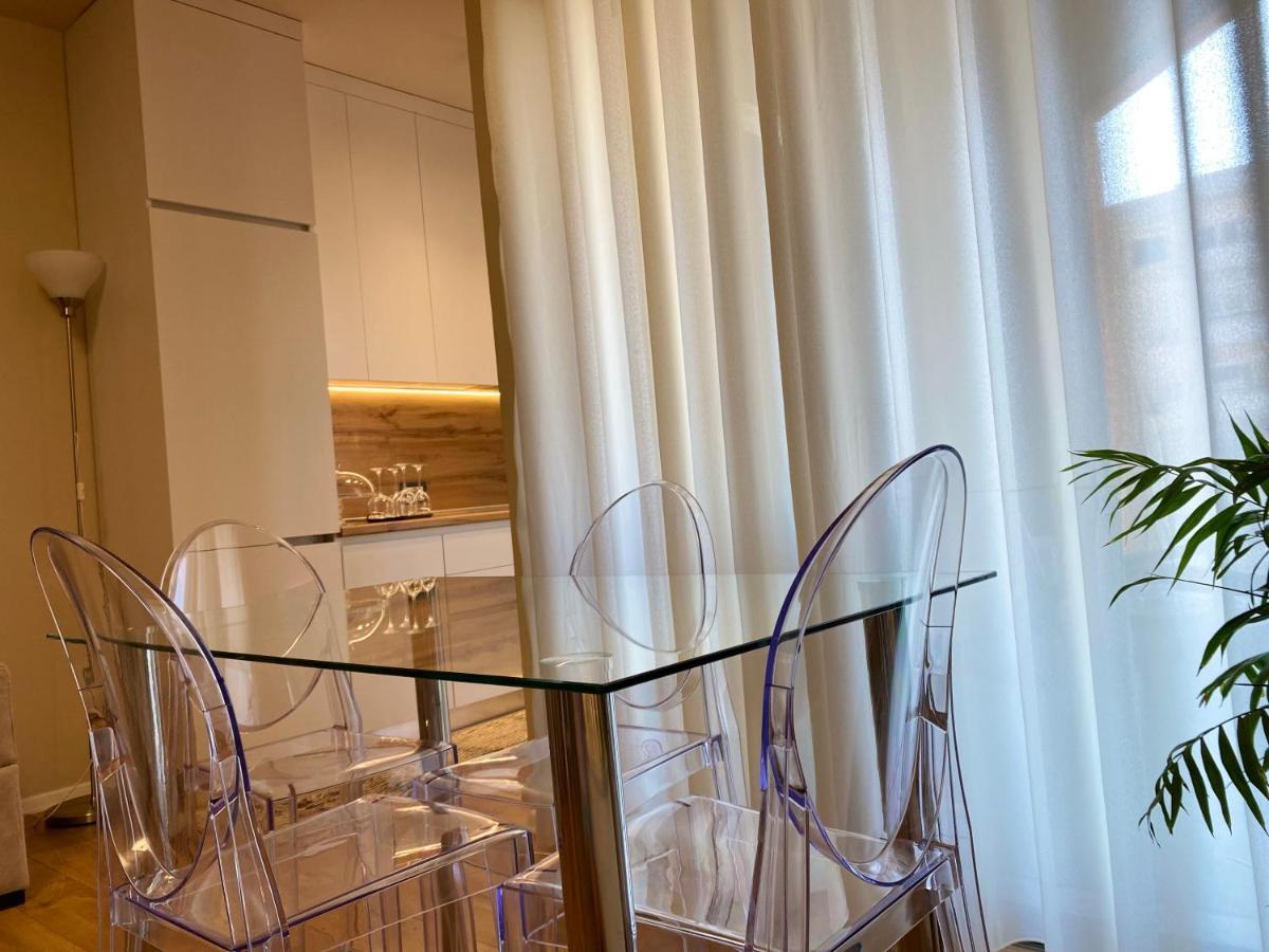 Nemis Apartments In The Centre Of Tirana Four Free Parking Esterno foto
