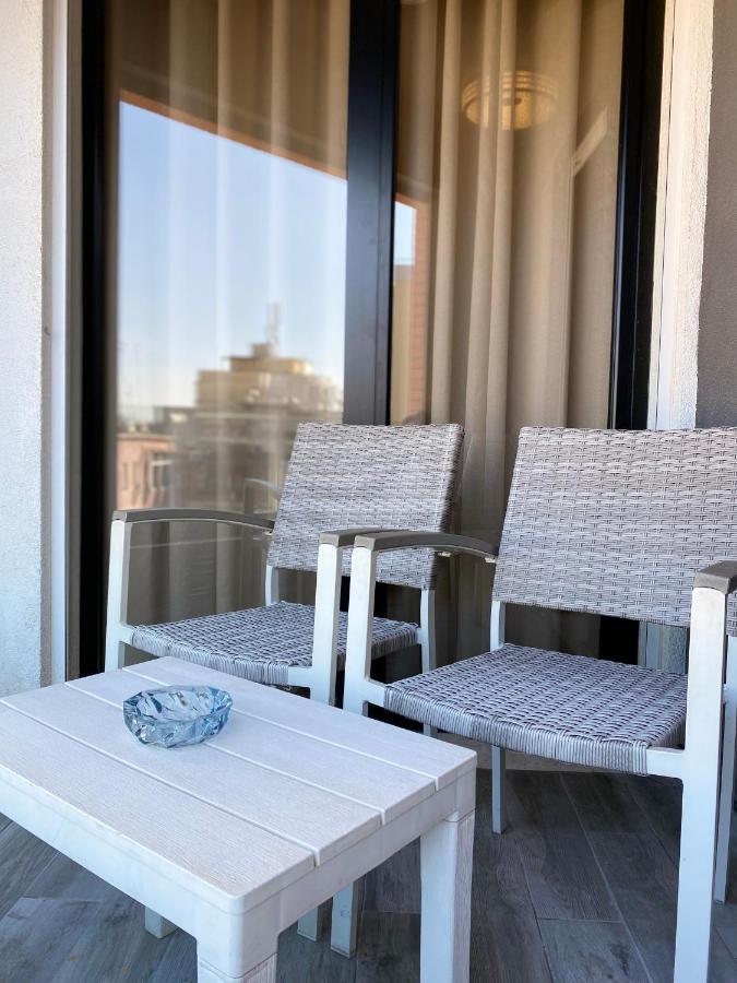Nemis Apartments In The Centre Of Tirana Four Free Parking Esterno foto