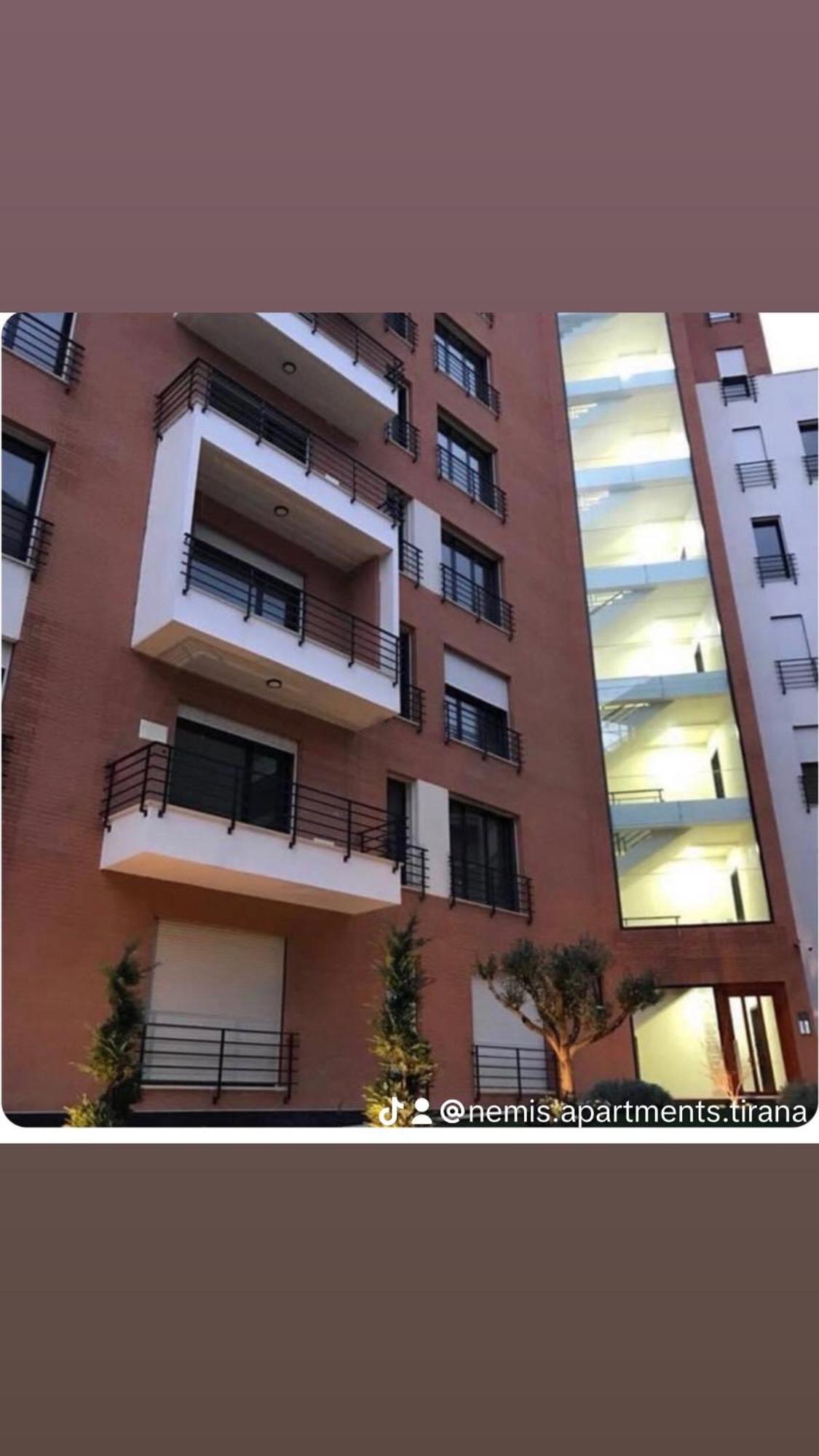 Nemis Apartments In The Centre Of Tirana Four Free Parking Esterno foto