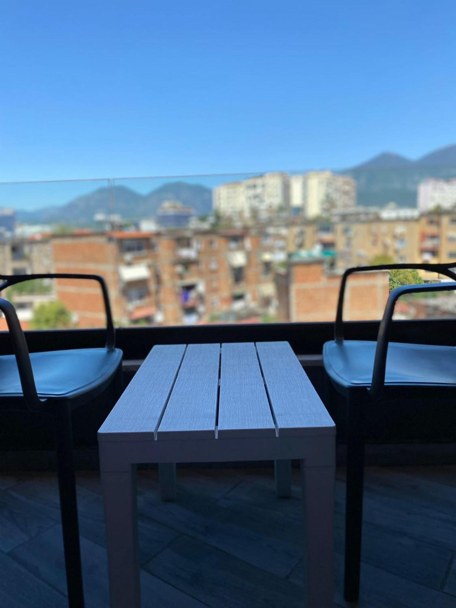 Nemis Apartments In The Centre Of Tirana Four Free Parking Esterno foto